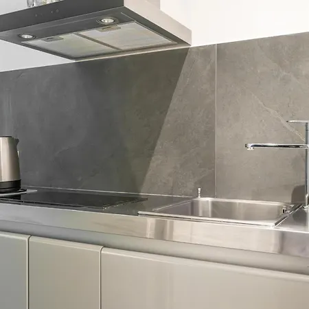 Apartment Viam 16b Rome